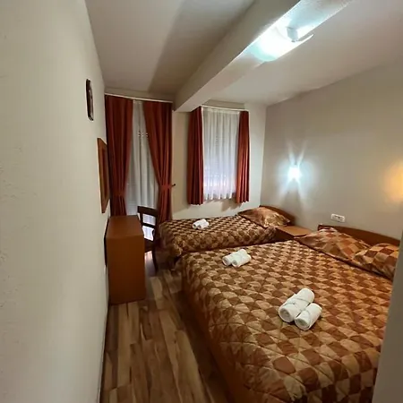 Bed and Breakfast Pansion Kata *