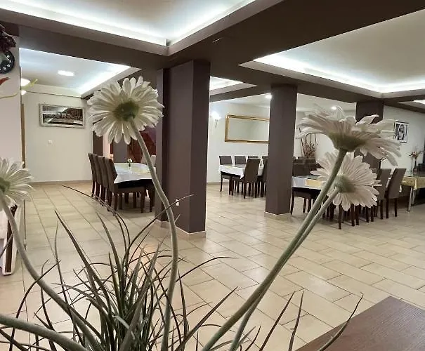 Alojamento de Acomodação e Pequeno-almoço Pansion Kata 3*